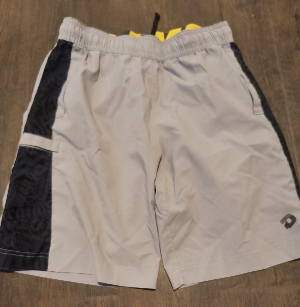 Boys demarni shorts size large grey